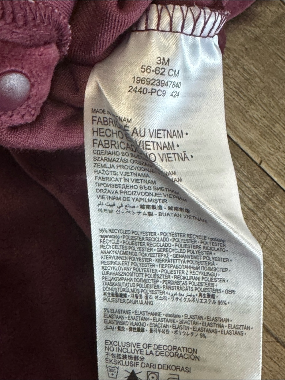 Huggies Baby Wear Velour Coverall 3M Purple Burgundy Bow One Piece‎ Infant - Picture 7 of 9